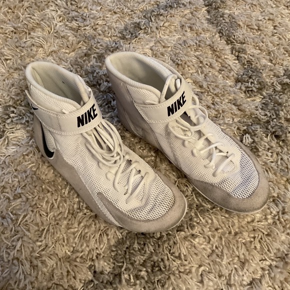 Nike Speedsweep VIII GS Wrestling Shoes White Black Photon Dust Size 5Y main image 4